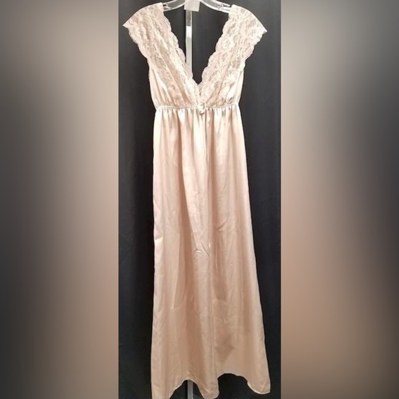 Vintage NWT Val-Mode Lingerie Nightgown Slip Lace beige/light pink USA Large - Picture 1 of 5